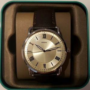 New 42mm Men's Fossil watch